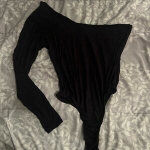 Black Off-Shoulder Bodysuit- US 8
